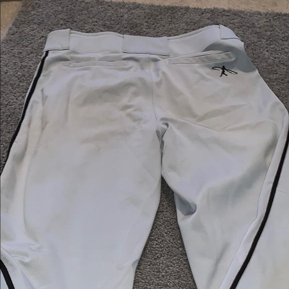 Grey Nike baseball pants. - Picture 3 of 4